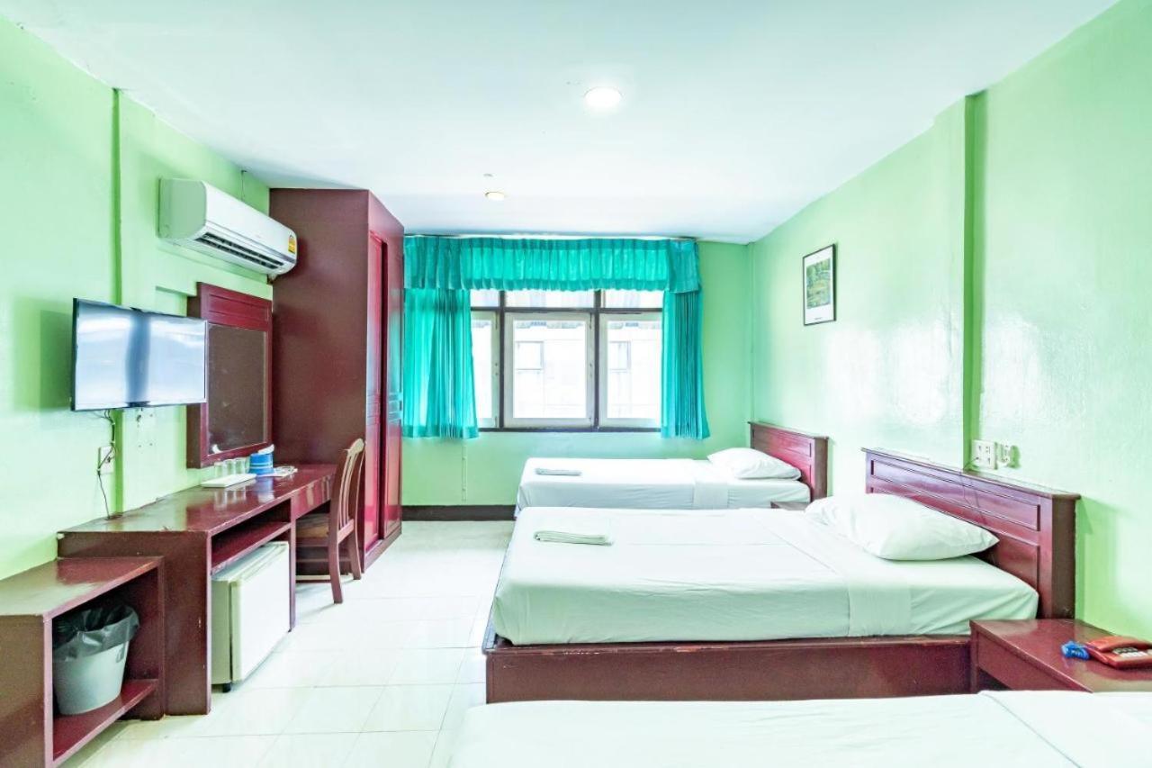 Woodlands Inn Bangkok Luaran gambar