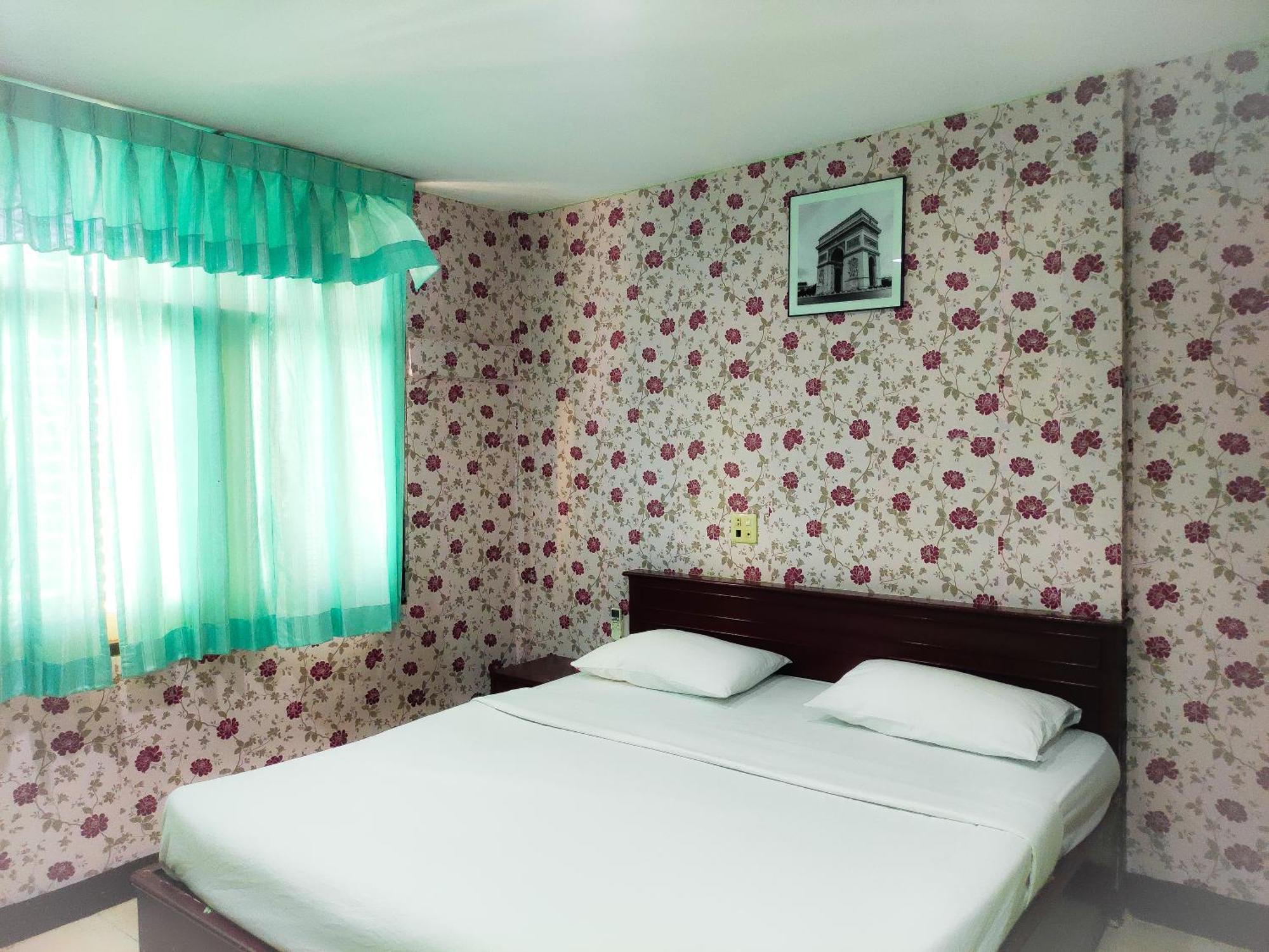 Woodlands Inn Bangkok Luaran gambar
