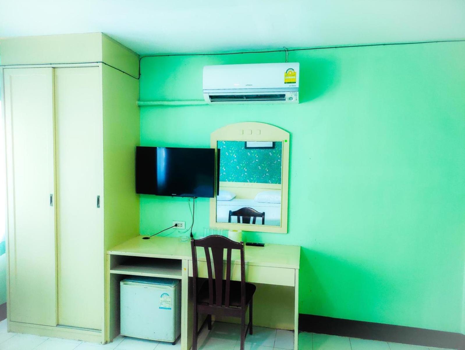 Woodlands Inn Bangkok Luaran gambar