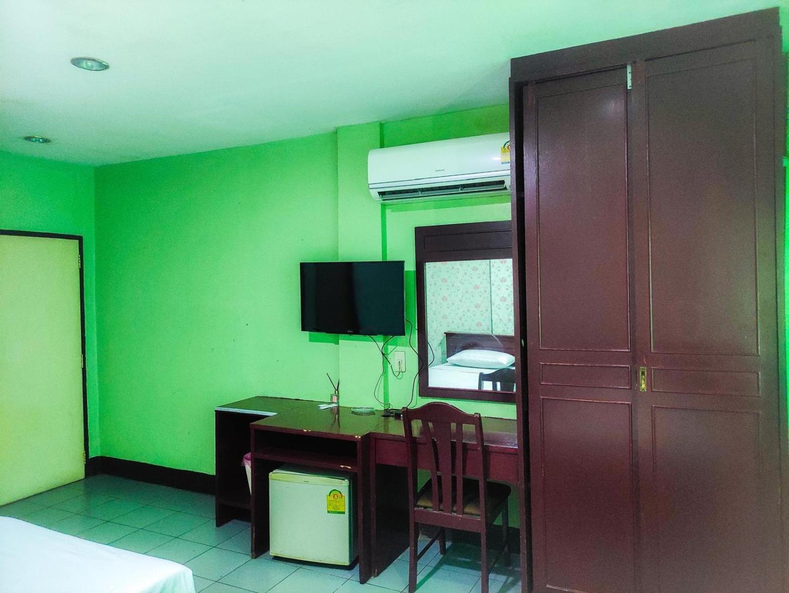 Woodlands Inn Bangkok Luaran gambar